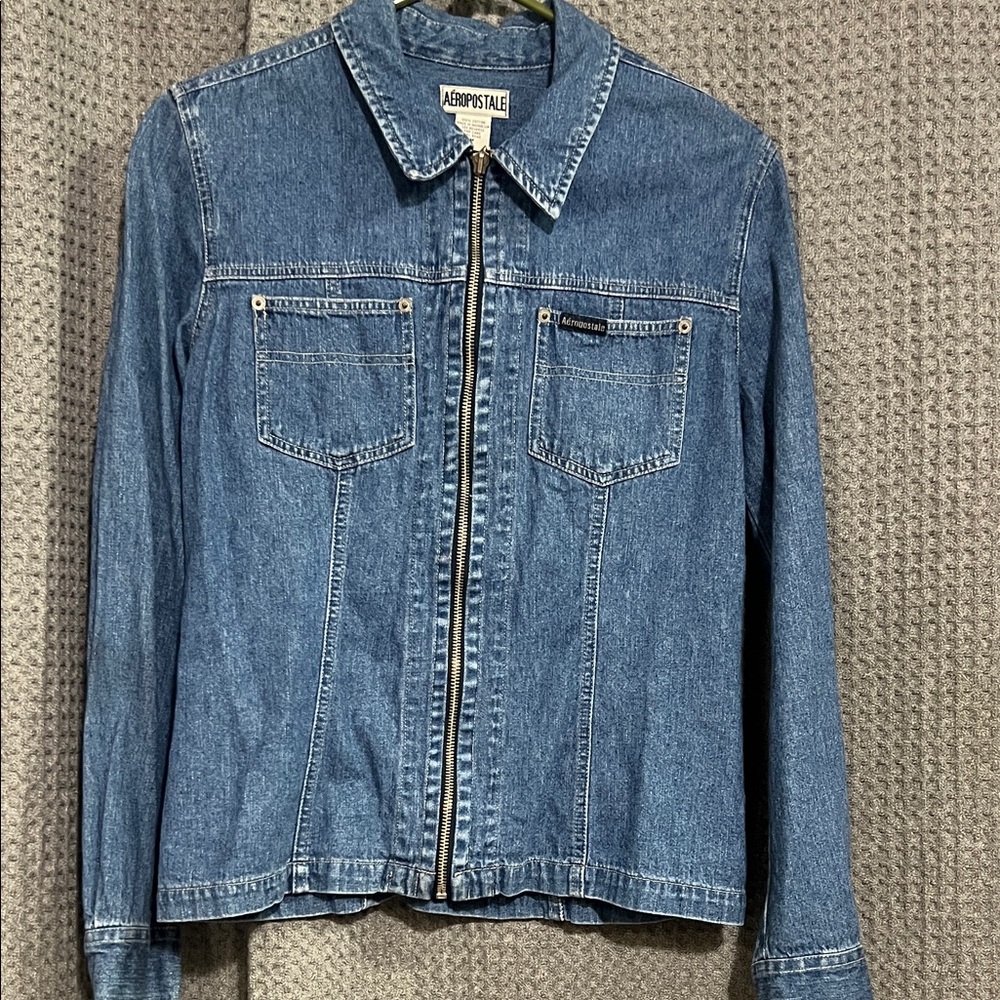 Aeropostale Classic Blue Denim thin Jacket, super cute!